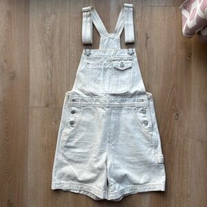 LEVIS overall shorts